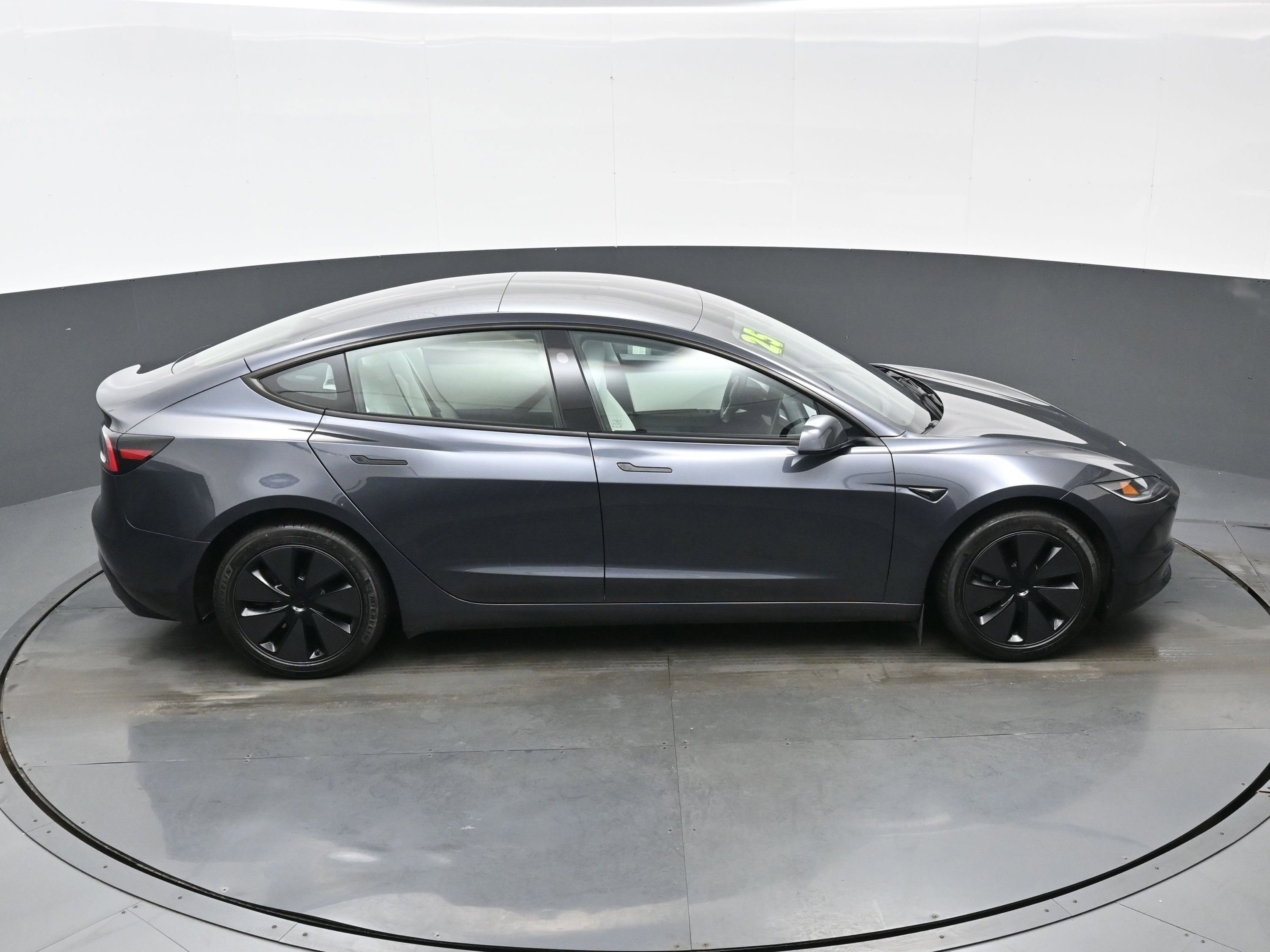 Used 2025 Tesla Model 3 Long Range image 37