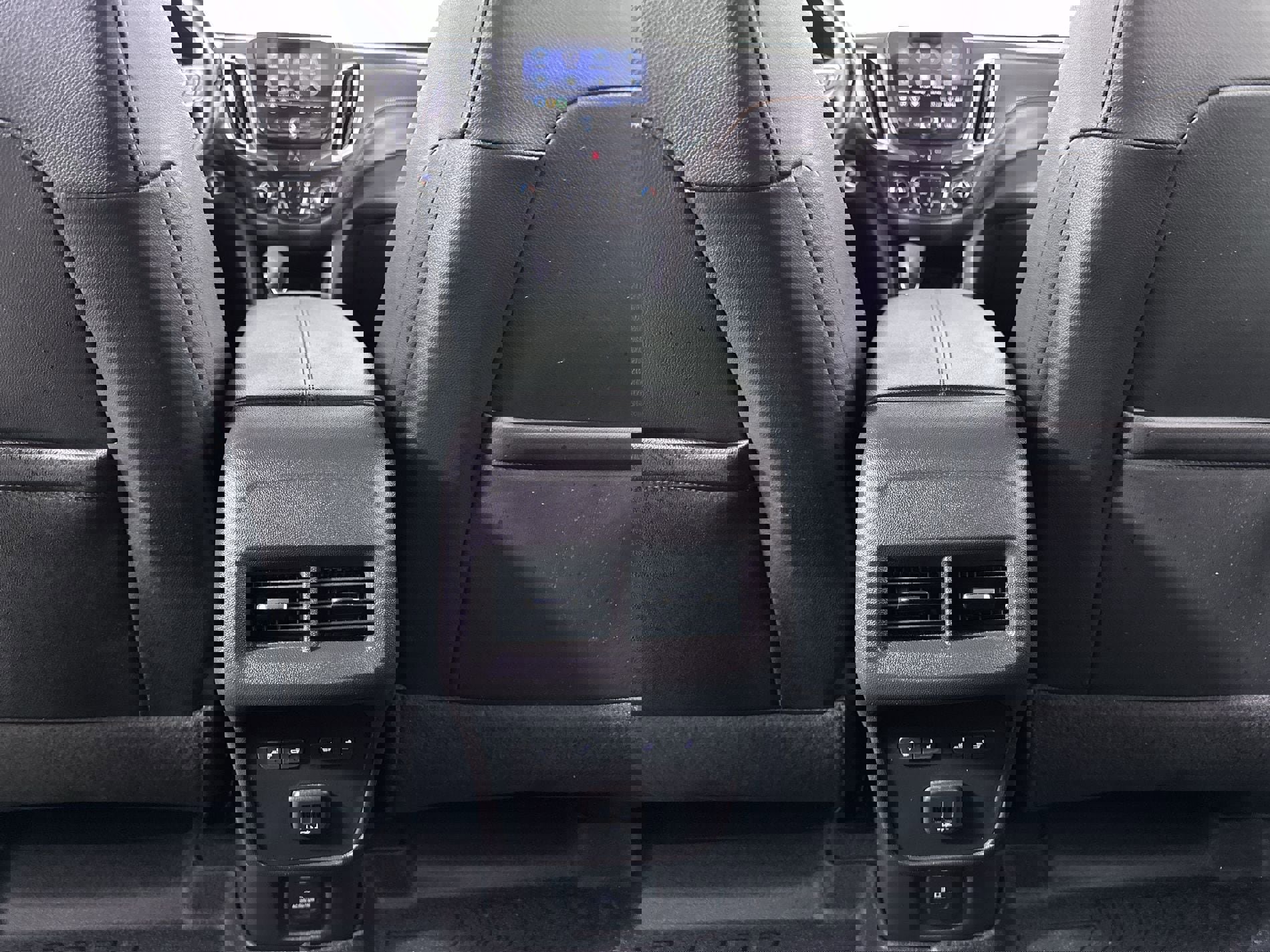 Used 2024 Chevrolet Equinox Premier image 58