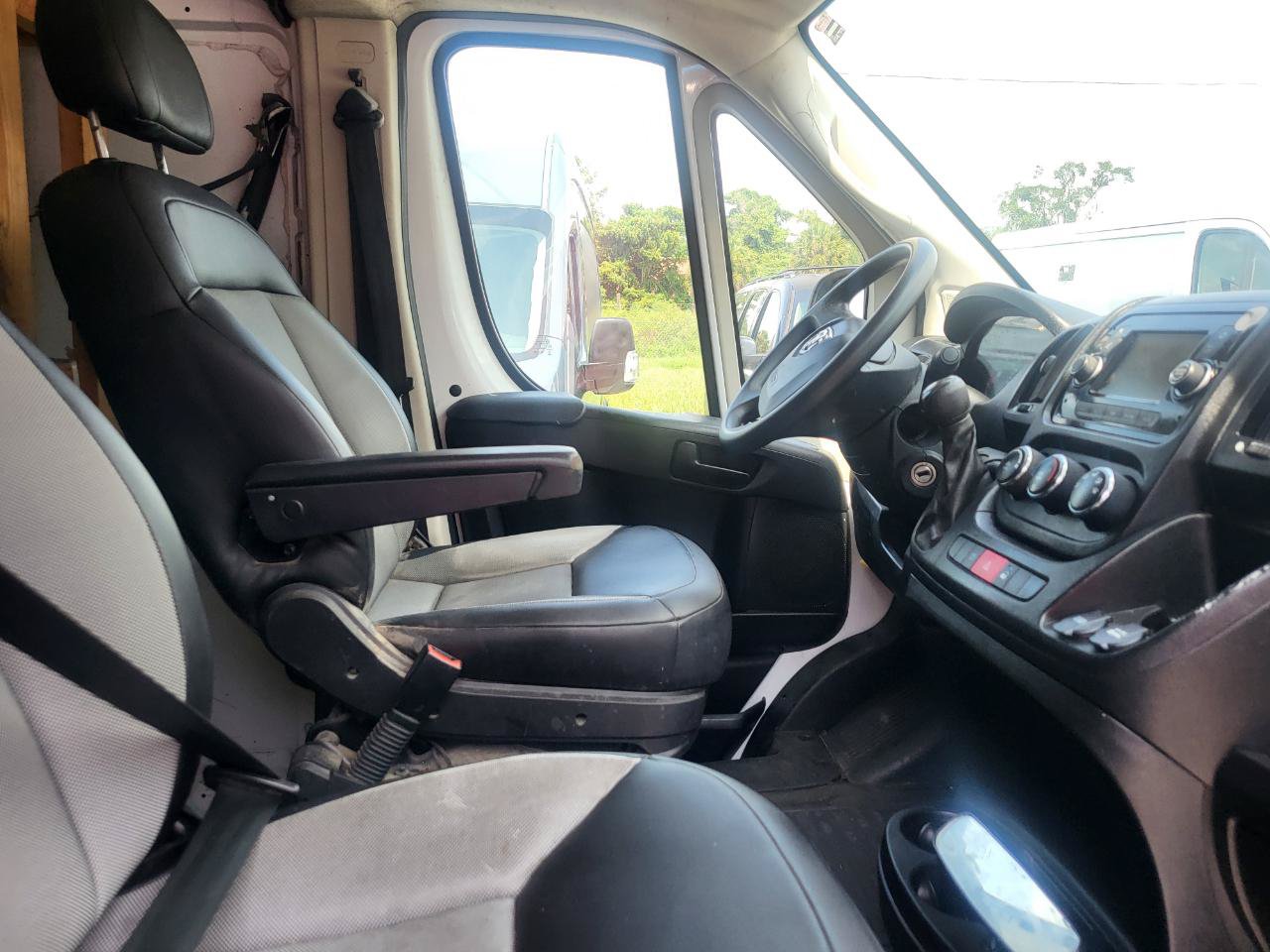 Used 2020 RAM ProMaster 1500 FWD image 9
