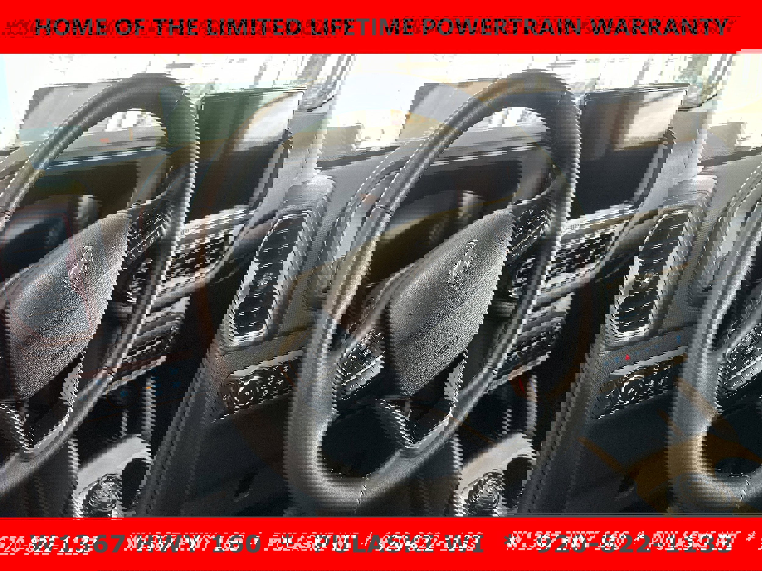 Used 2025 Ford Bronco Sport Badlands image 12