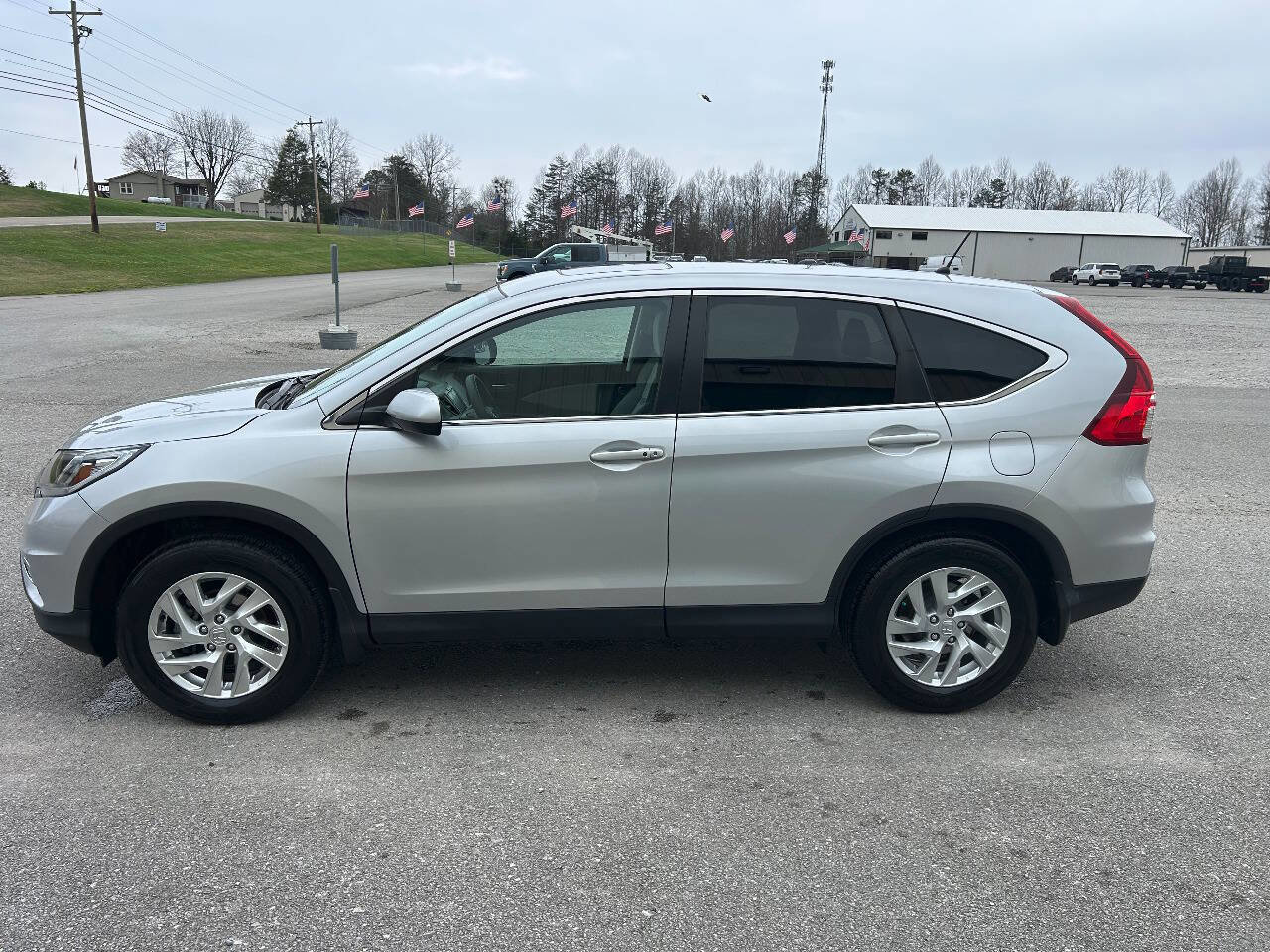 Used 2016 Honda CR-V EX image 3