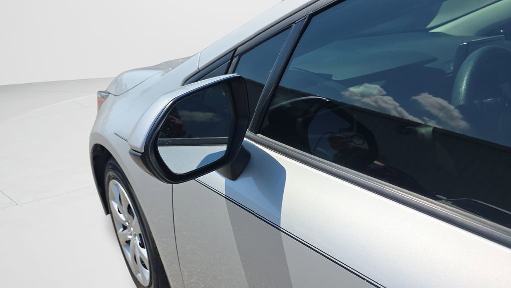 Used 2024 Toyota Corolla LE image 26