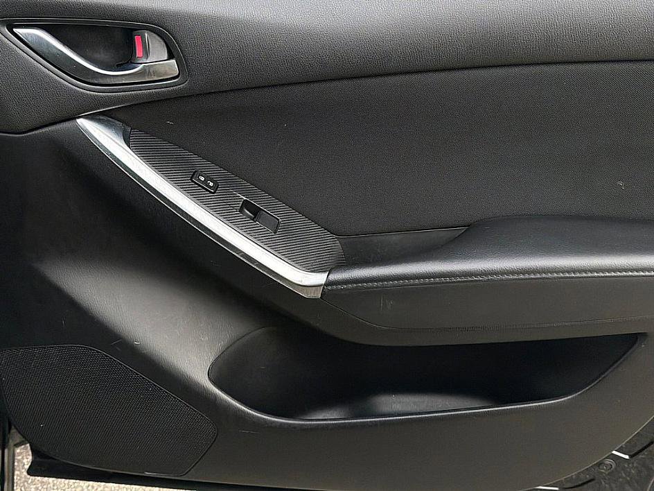 Used 2016 MAZDA CX-5 Touring image 23