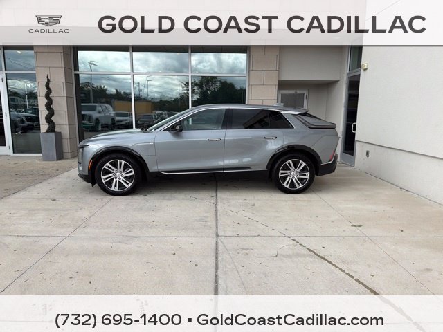 Certified 2024 Cadillac Lyriq Tech AWD/4WD image 2