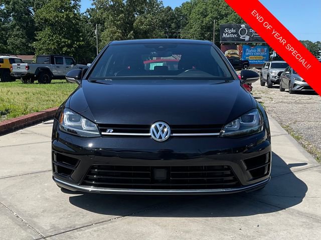 Used 2017 Volkswagen Golf R 4-Door image 2