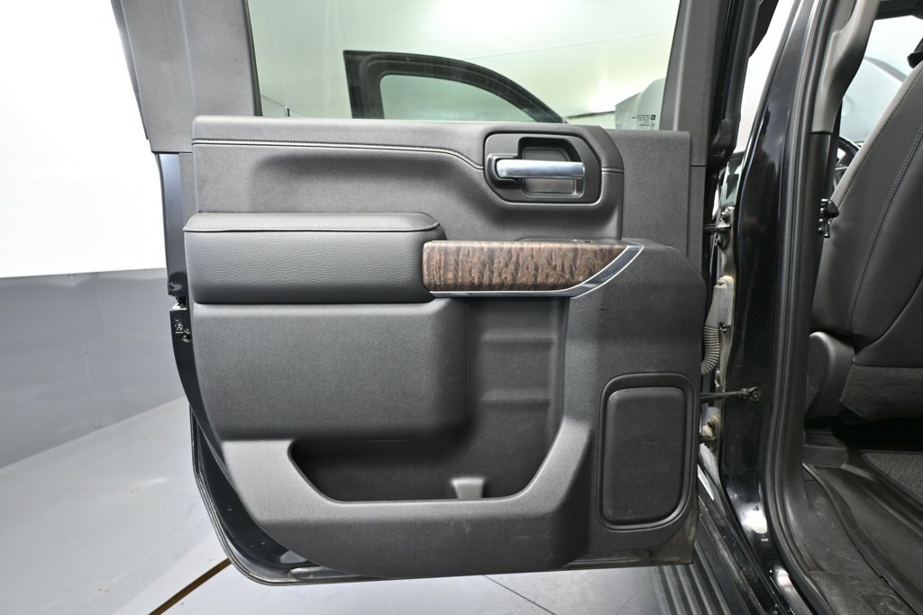 Used 2021 GMC Sierra 2500 Denali w/ Denali Ultimate Package AWD/4WD image 27