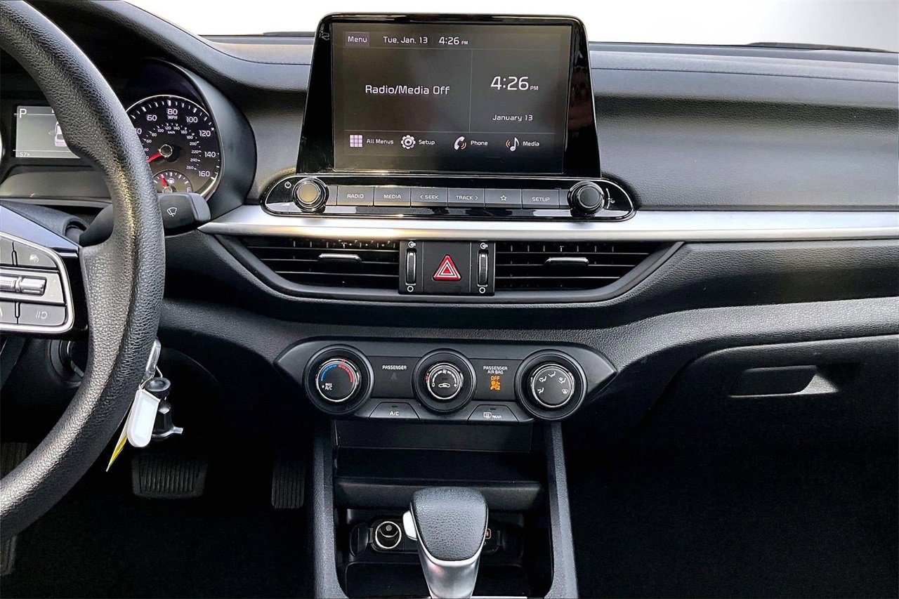 Used 2024 Kia Forte LXS image 12