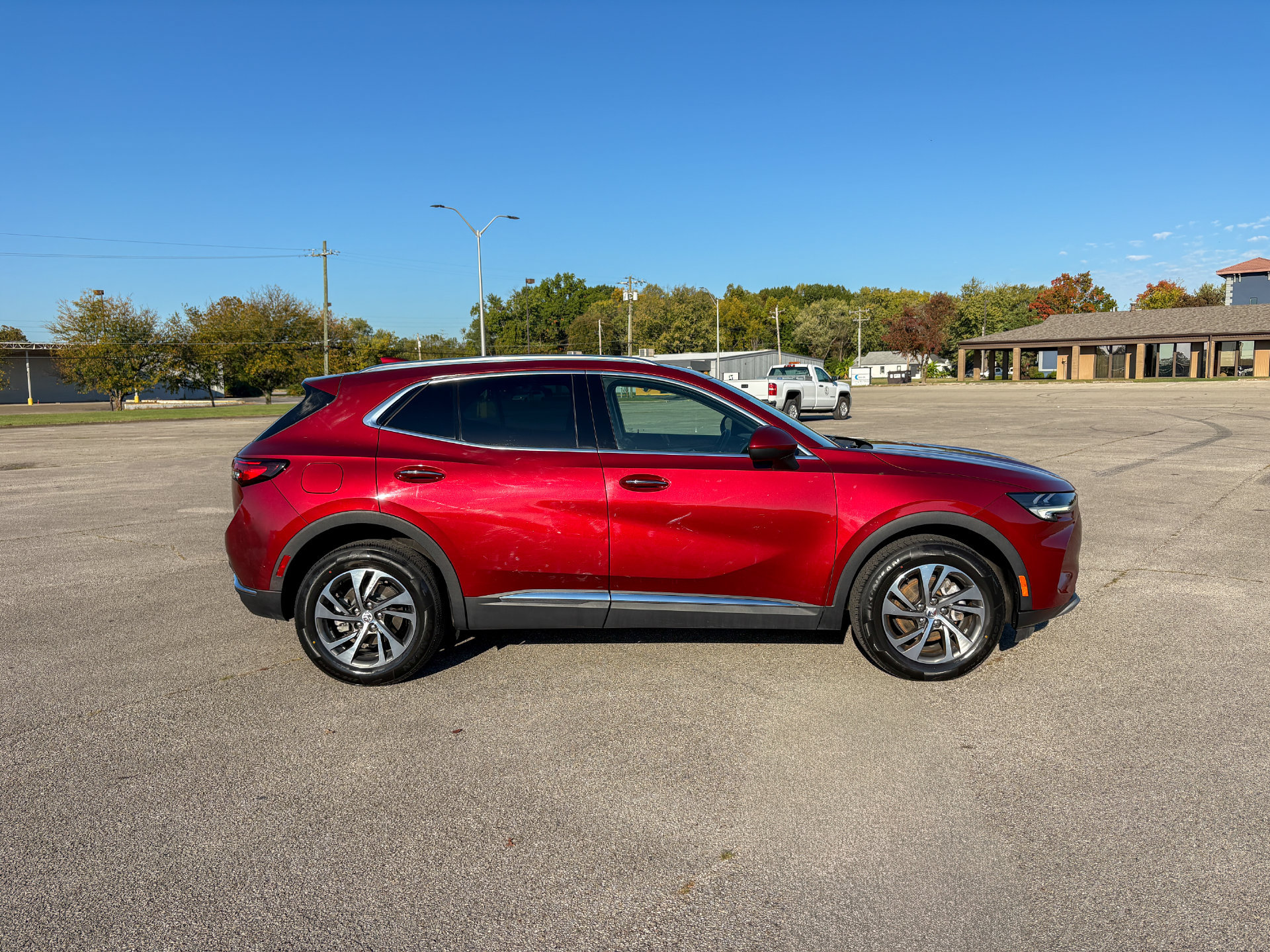 Used 2023 Buick Envision Essence FWD image 9