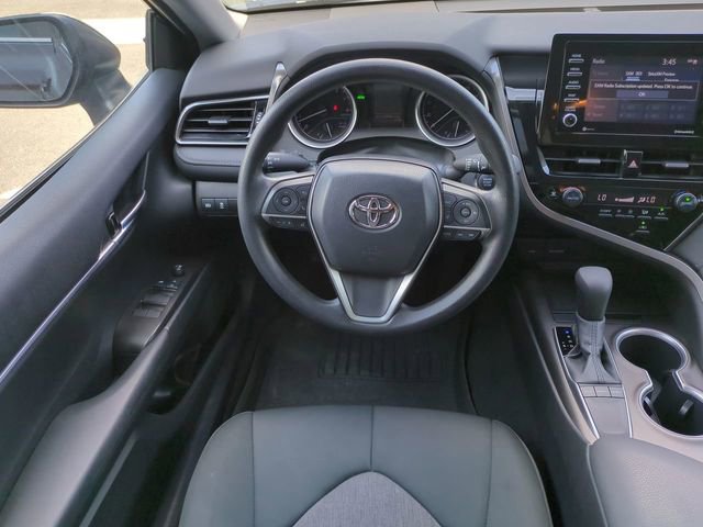 Used 2022 Toyota Camry LE w/ Convenience Package FWD image 17