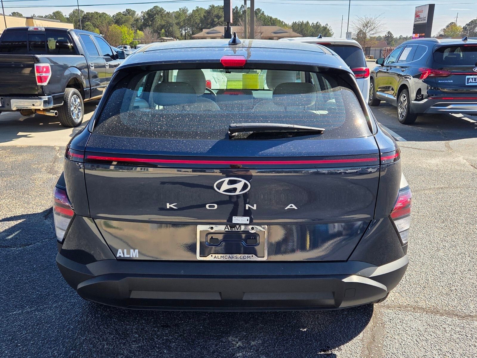 Used 2025 Hyundai Kona SE image 10