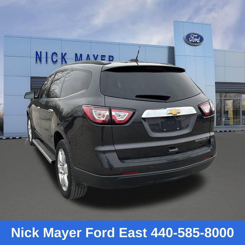 Used 2016 Chevrolet Traverse LT w/ Style and Technology Package image 13