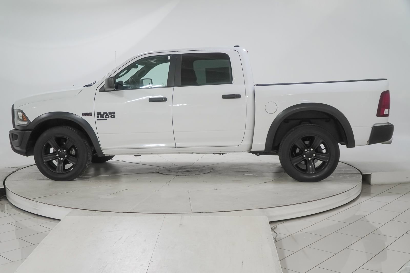 Used 2021 RAM 1500 Classic Warlock AWD/4WD image 5
