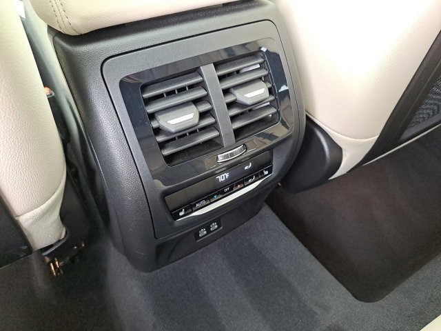 Used 2023 BMW X4 M40i w/ Premium Package image 12