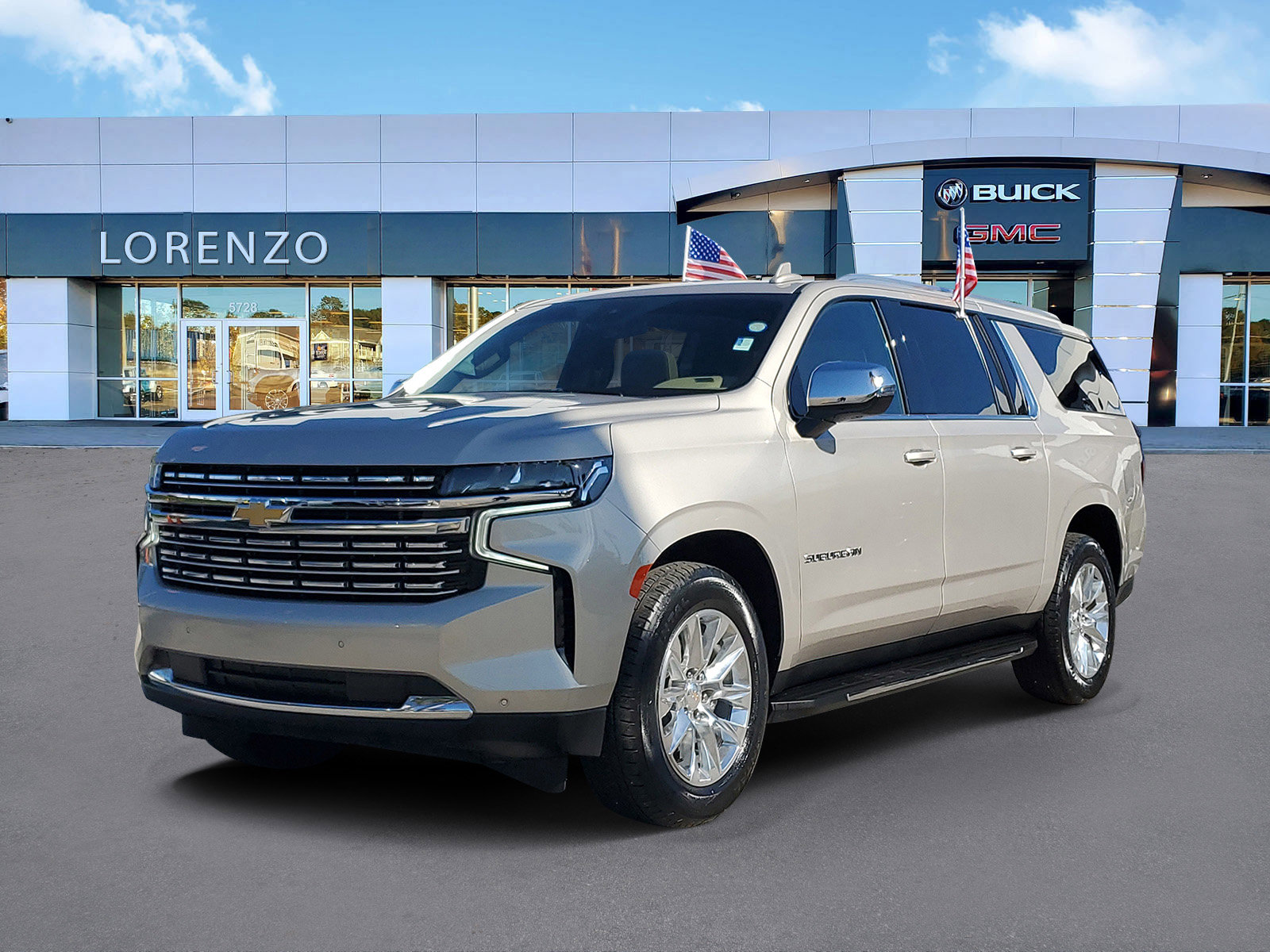 Used 2024 Chevrolet Suburban Premier image 1