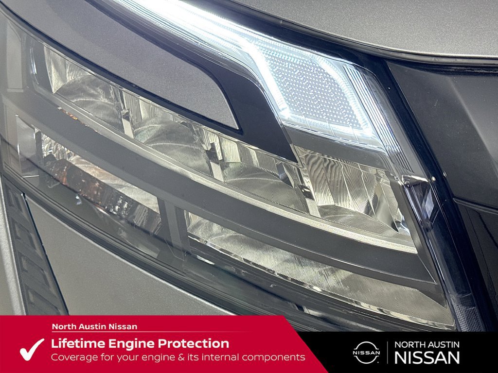 New 2026 Nissan Pathfinder Platinum FWD image 40