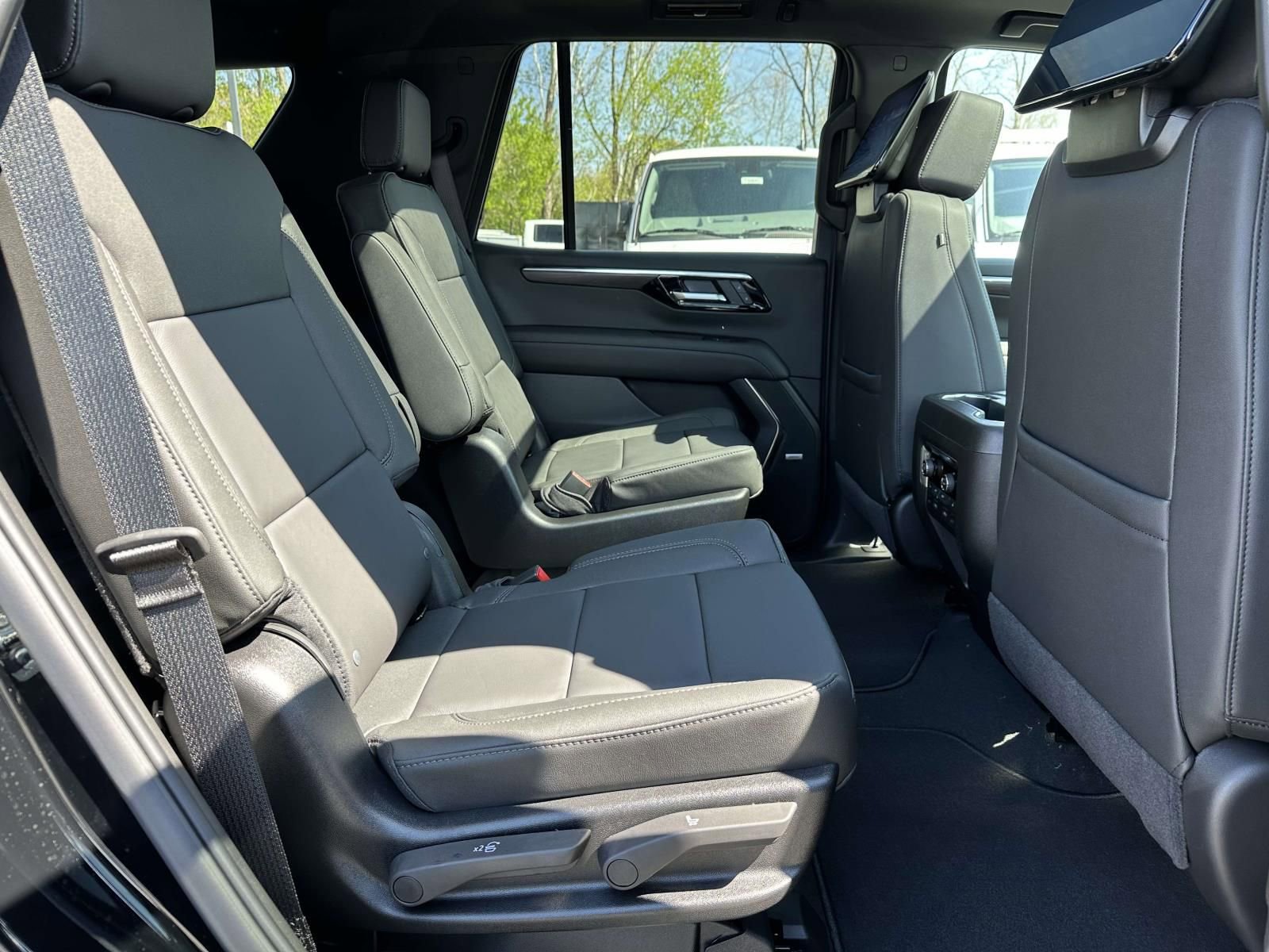 New 2026 Chevrolet Tahoe Z71 w/ Z71 Off-Road Package image 24