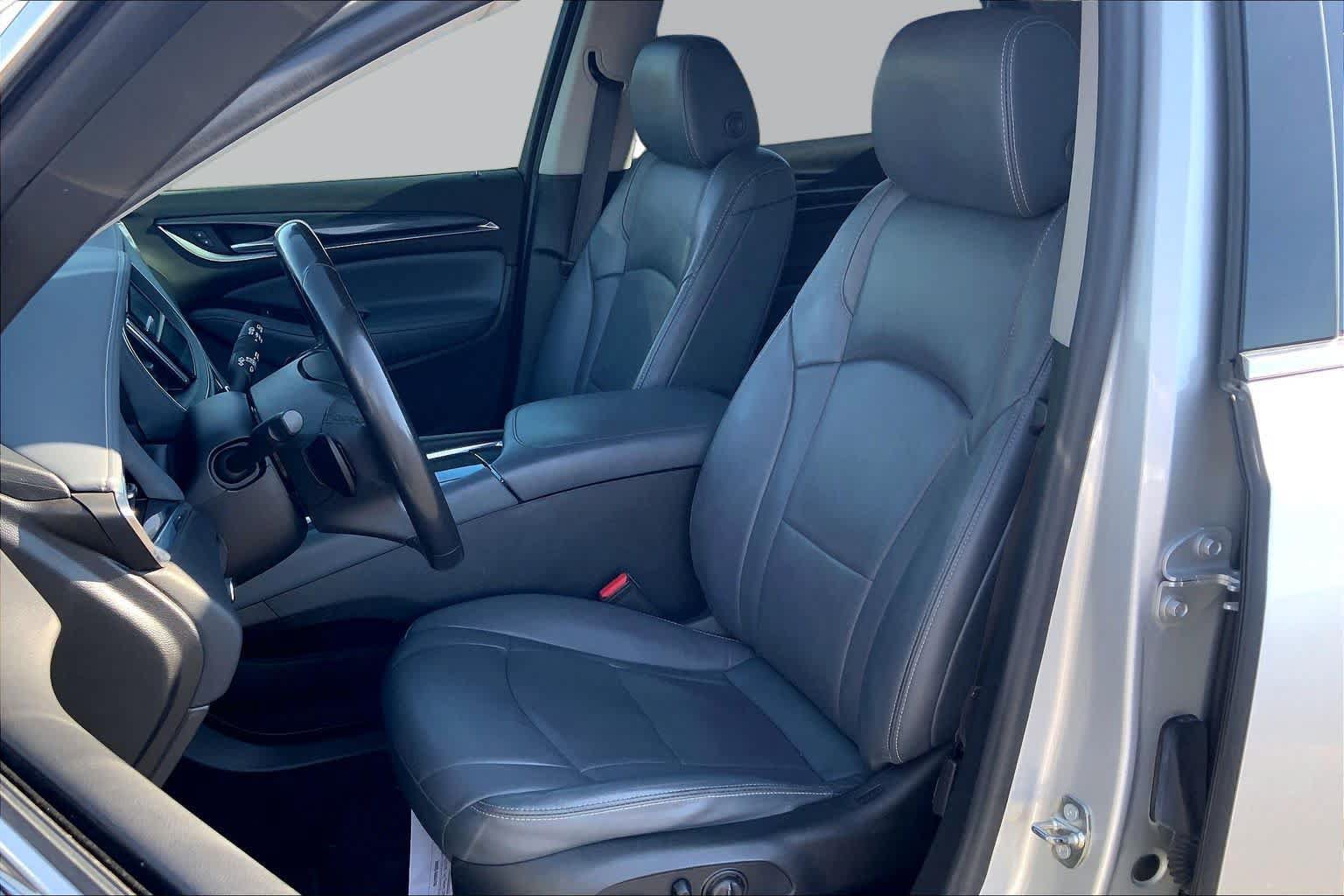 Used 2019 Buick Enclave Essence w/ Trailering Package, 5000 lbs. AWD/4WD image 8