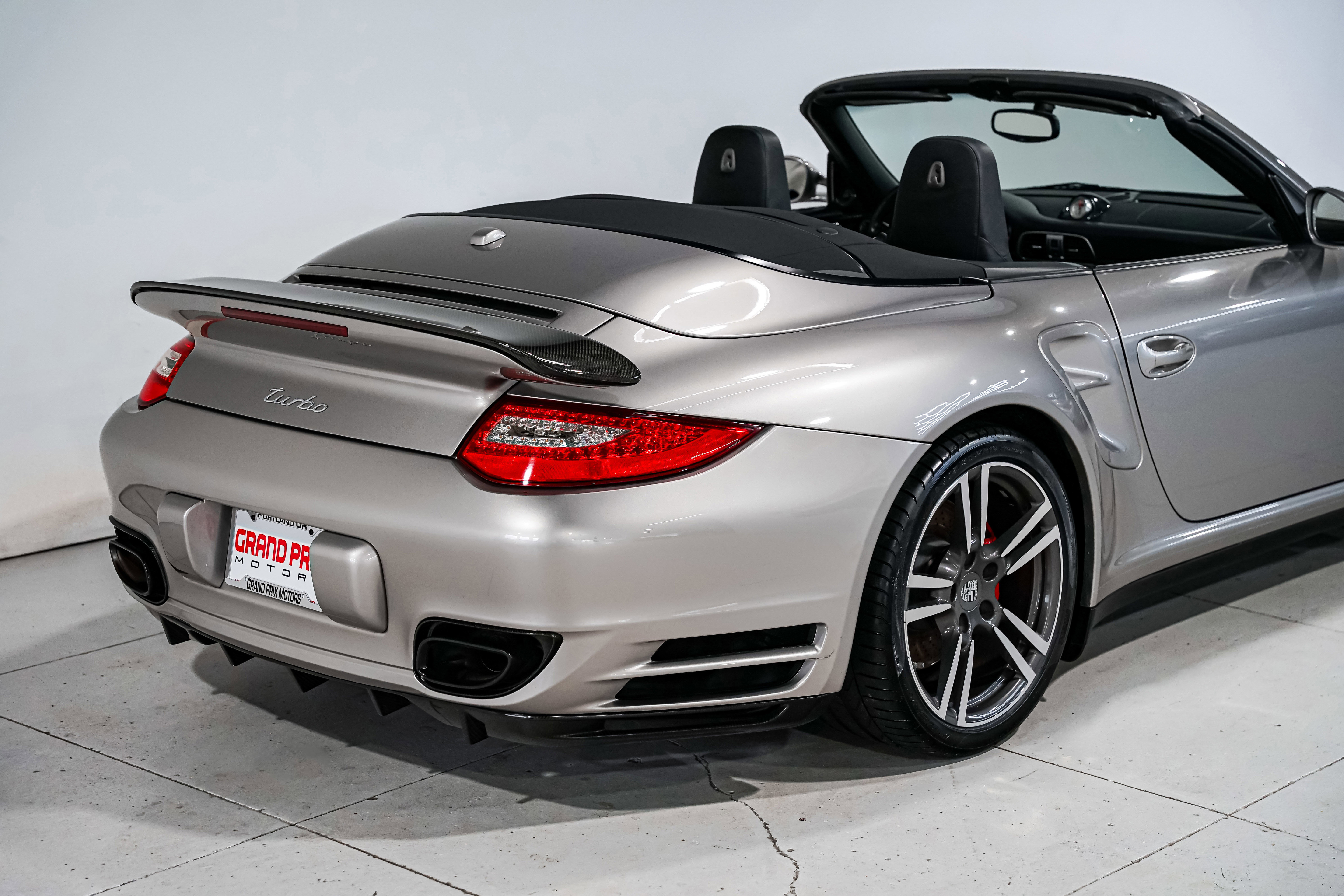 Used 2012 Porsche 911 Turbo image 42