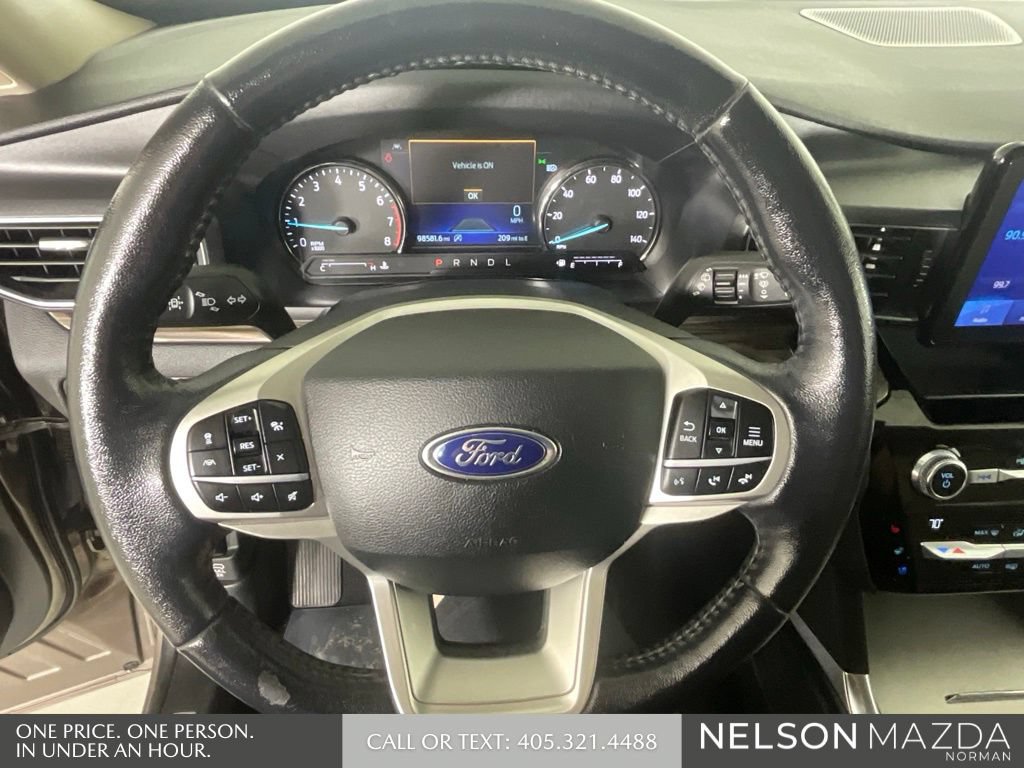Used 2021 Ford Explorer Limited w/ Equipment Group 301A AWD/4WD image 43