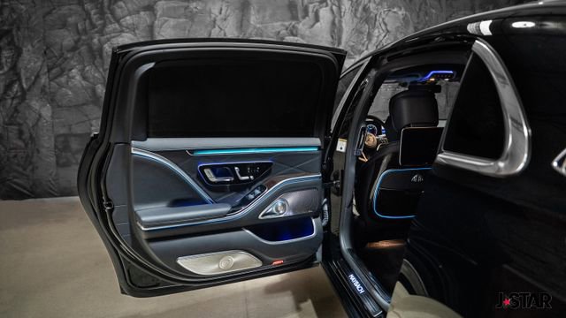 Used 2023 Mercedes-Benz Maybach S 680 4MATIC image 19