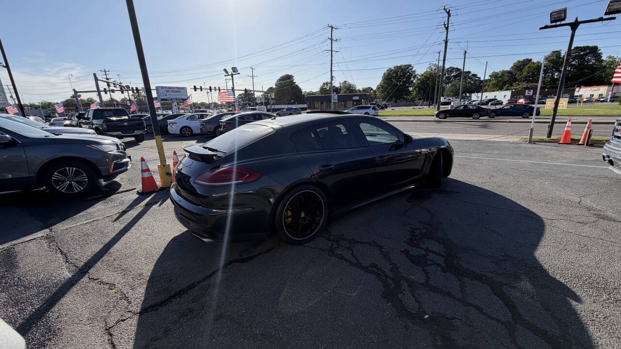 Used 2016 Porsche Panamera Edition RWD image 18