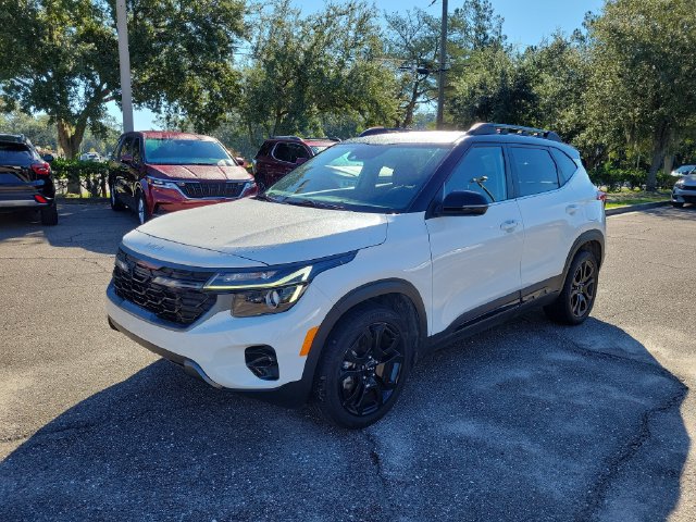 Used 2024 Kia Seltos X-Line AWD/4WD image 4