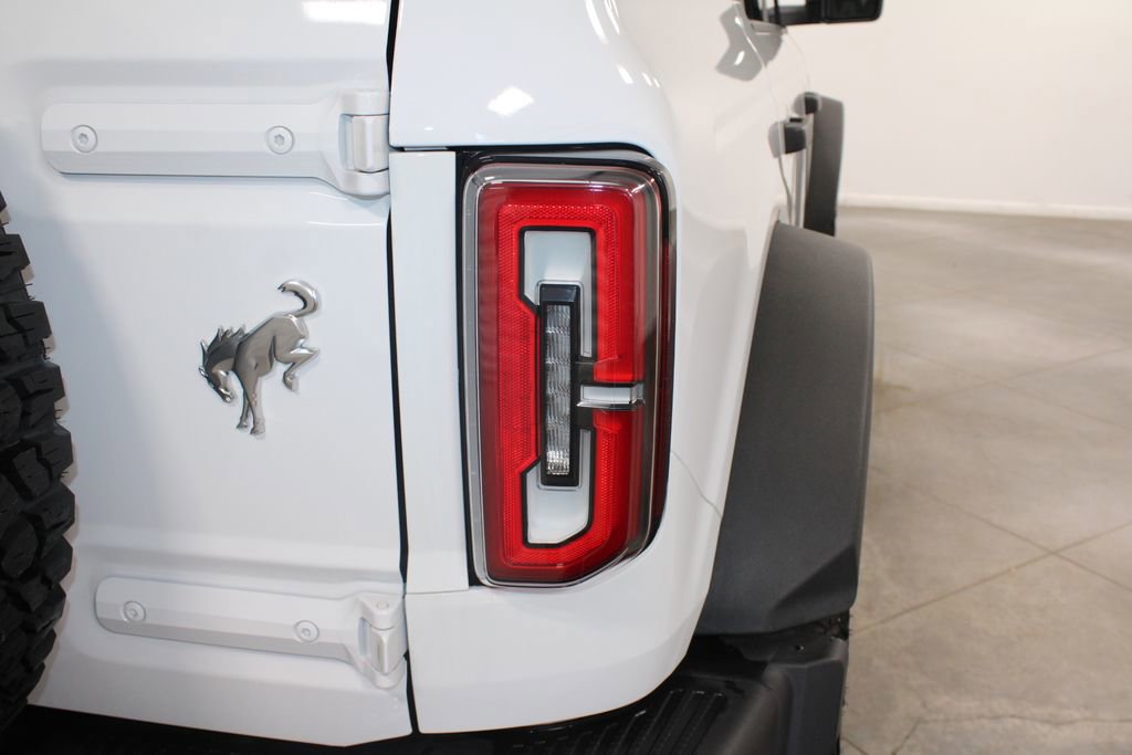 Used 2024 Ford Bronco Badlands image 14