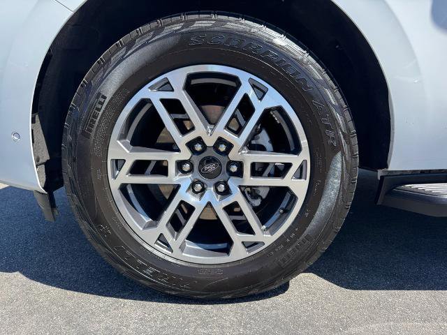 Certified 2025 Ford Expedition Active AWD/4WD image 11