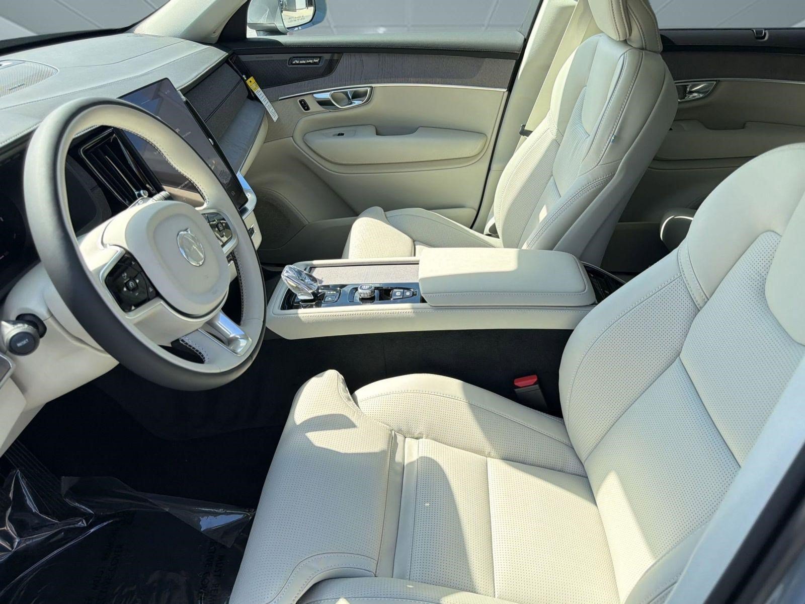 New 2026 Volvo XC90 B6 Ultra w/ Protection Package AWD/4WD image 5