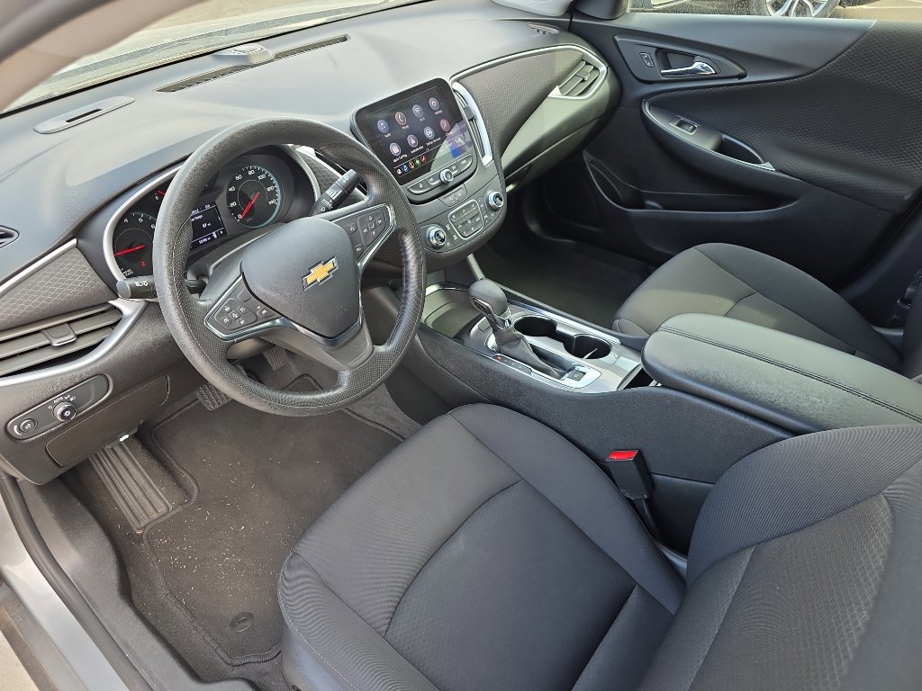 Used 2023 Chevrolet Malibu LT image 13
