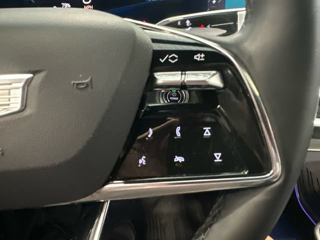 Used 2025 Cadillac Lyriq Luxury w/ LPO, Floor Liner Package AWD/4WD image 14