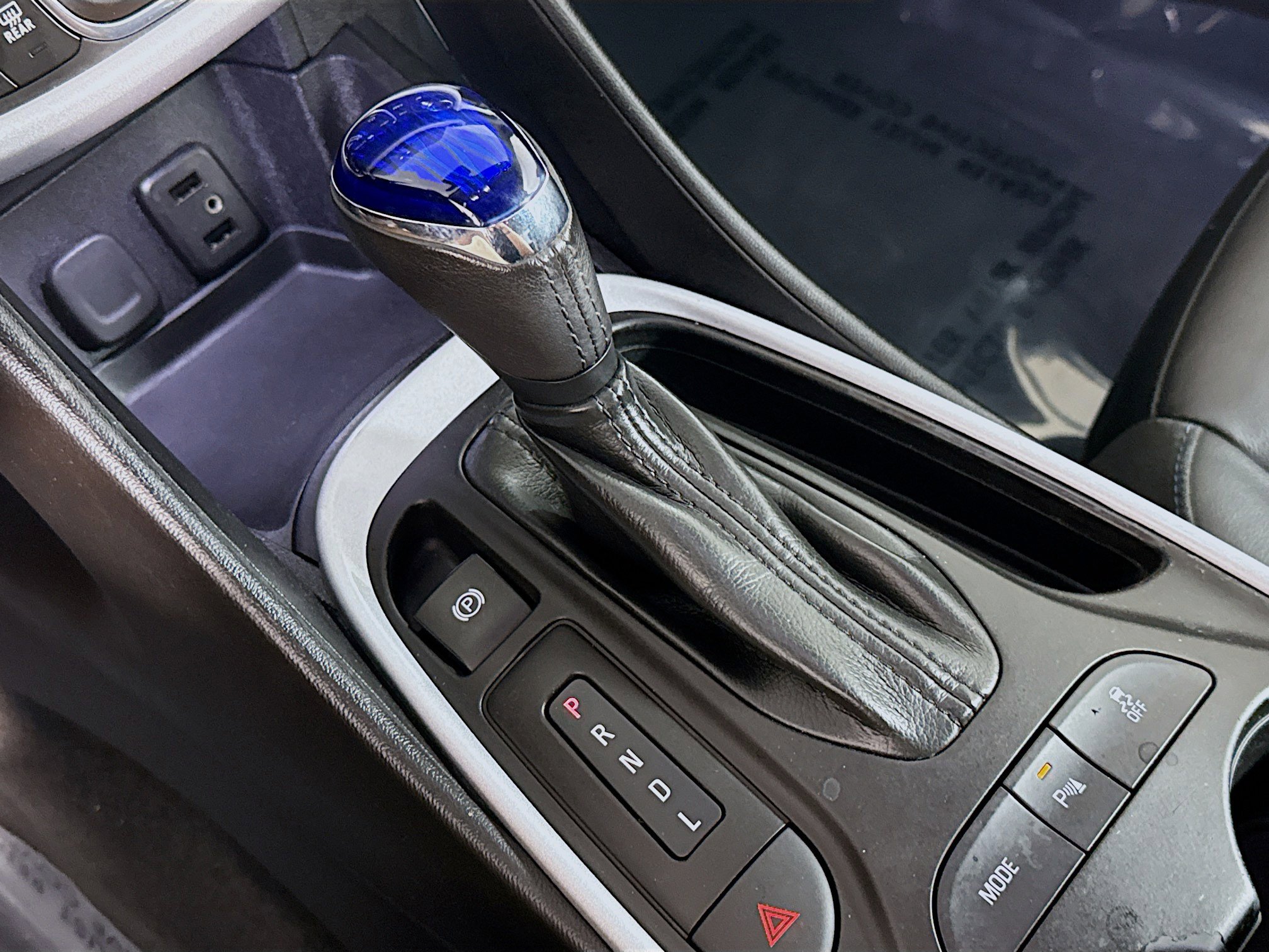 Used 2018 Chevrolet Volt LT w/ LT Driver Confidence Package image 20