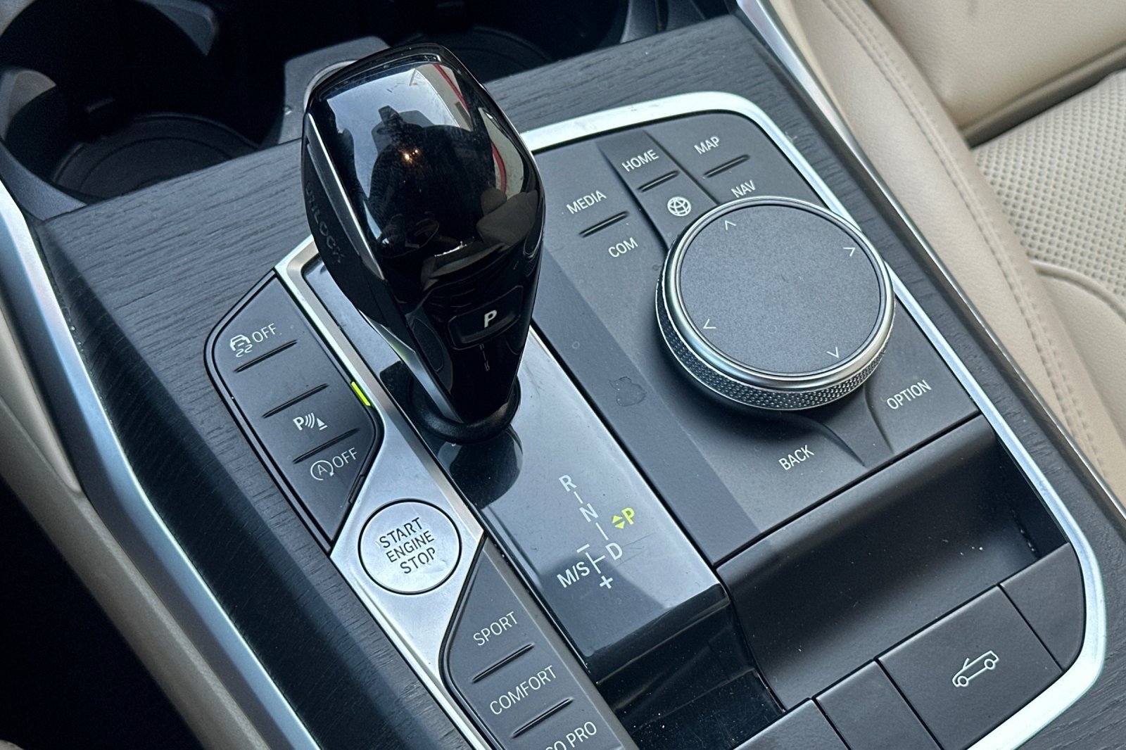 Used 2023 BMW 430i Convertible w/ Convenience Package image 20