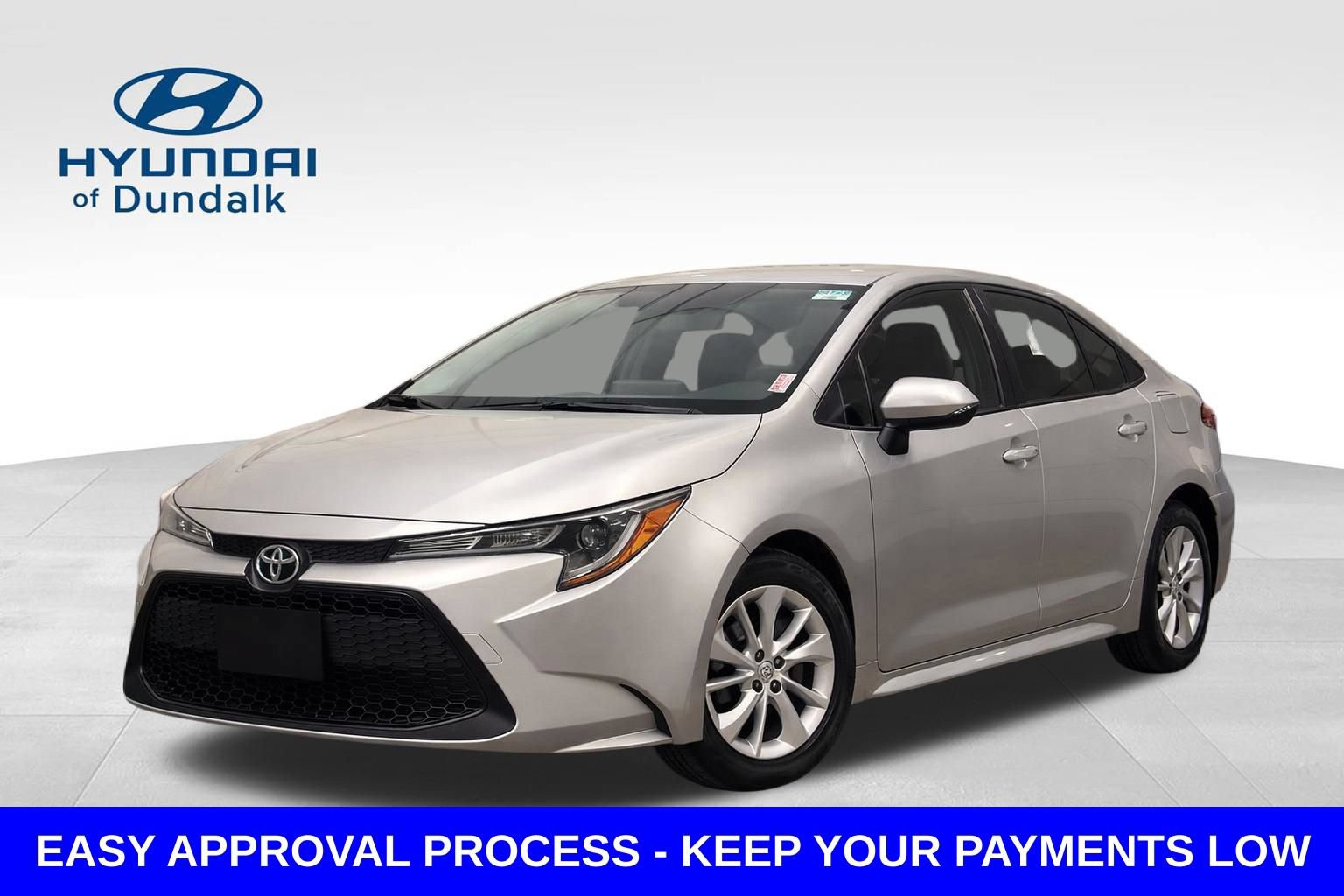 Used 2020 Toyota Corolla LE FWD image 1