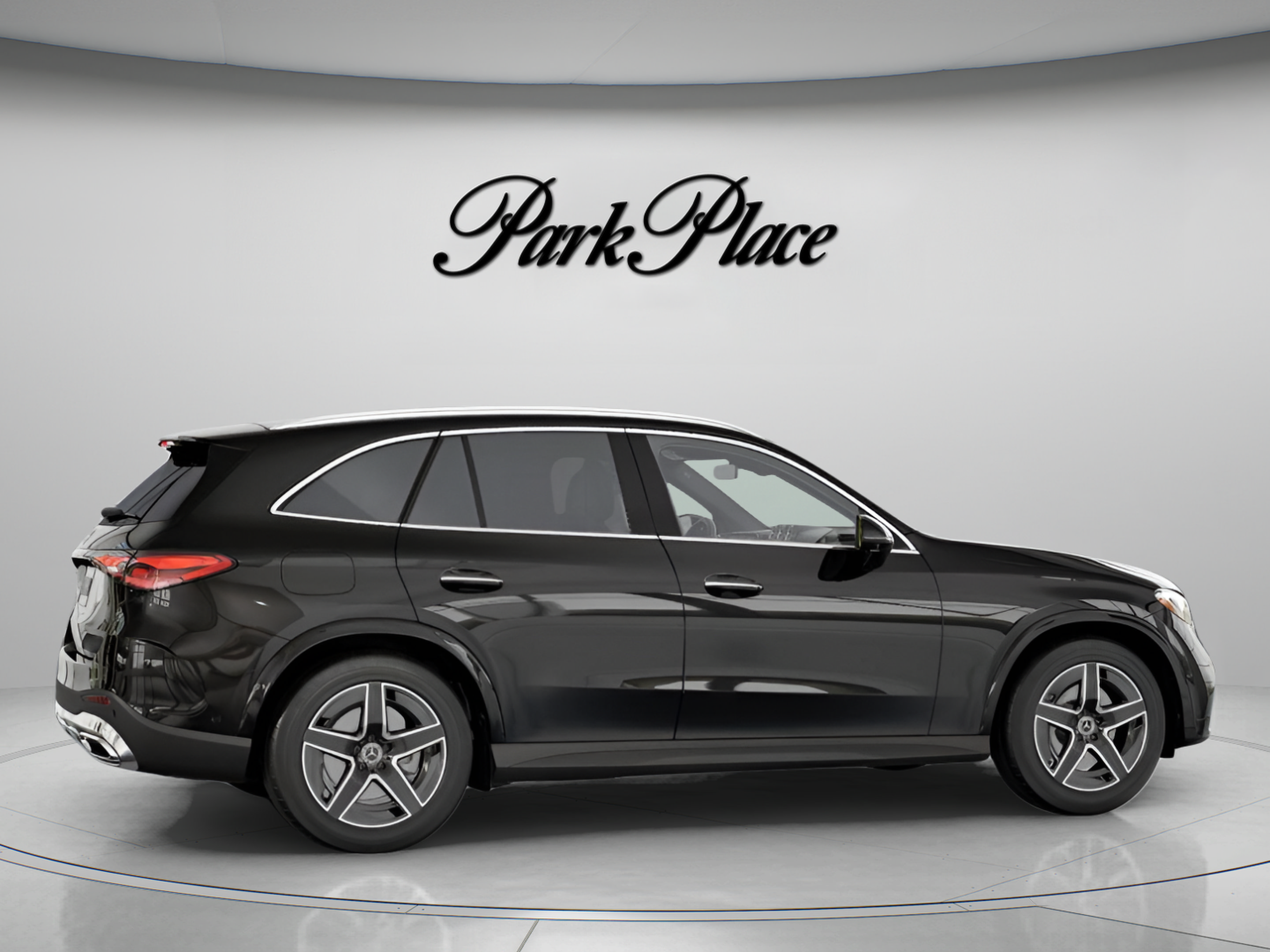 Certified 2026 Mercedes-Benz GLC 300 image 24