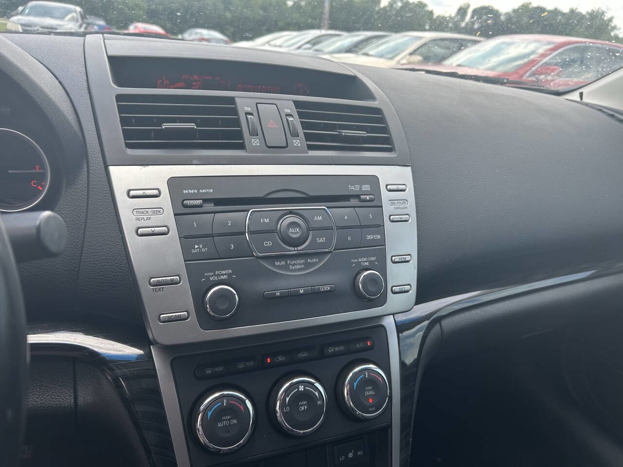 Used 2009 MAZDA MAZDA6 i Grand Touring w/ Moonroof & Bose Pkg image 11