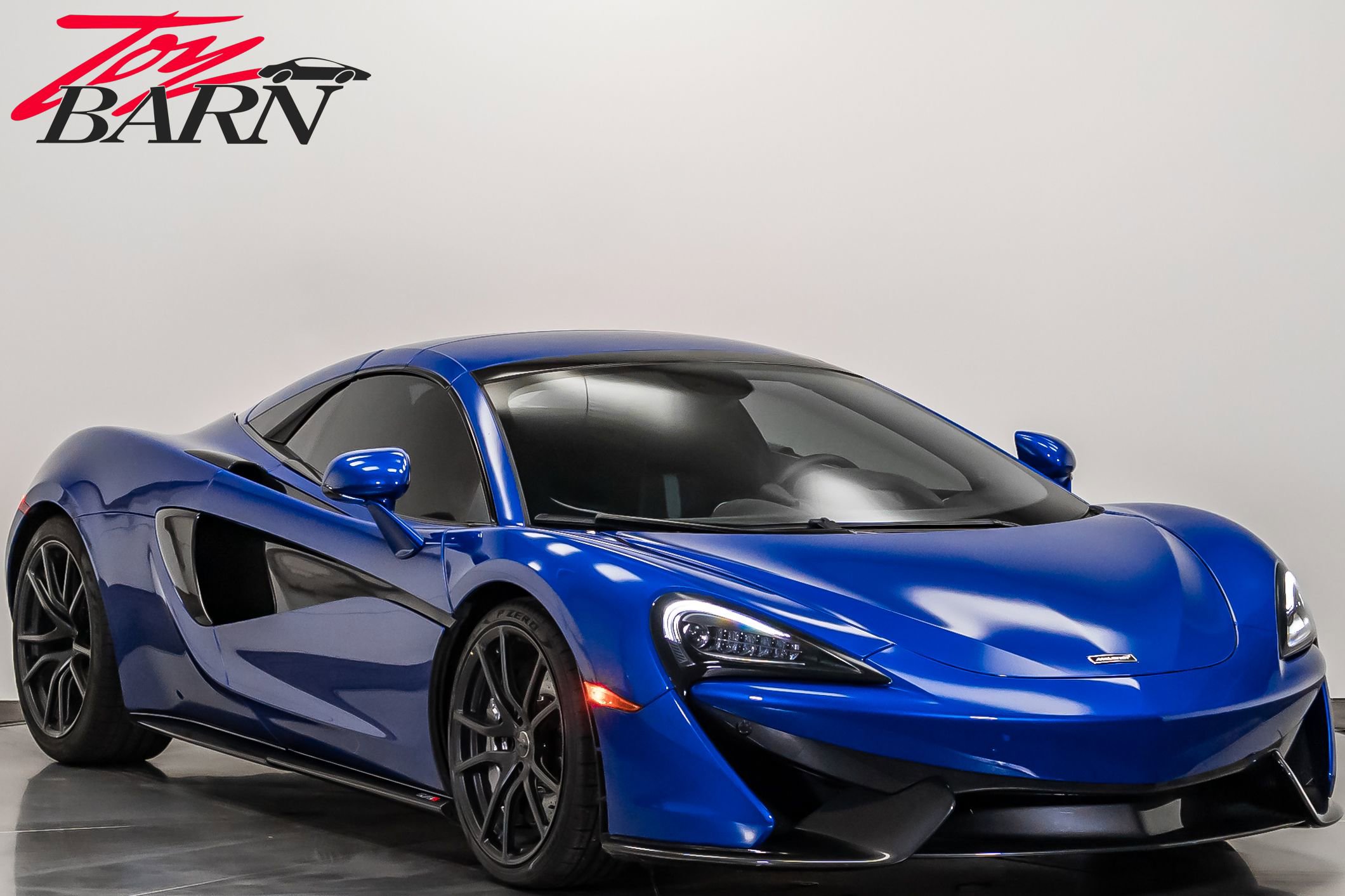 Used 2019 McLaren 570S Spider image 15