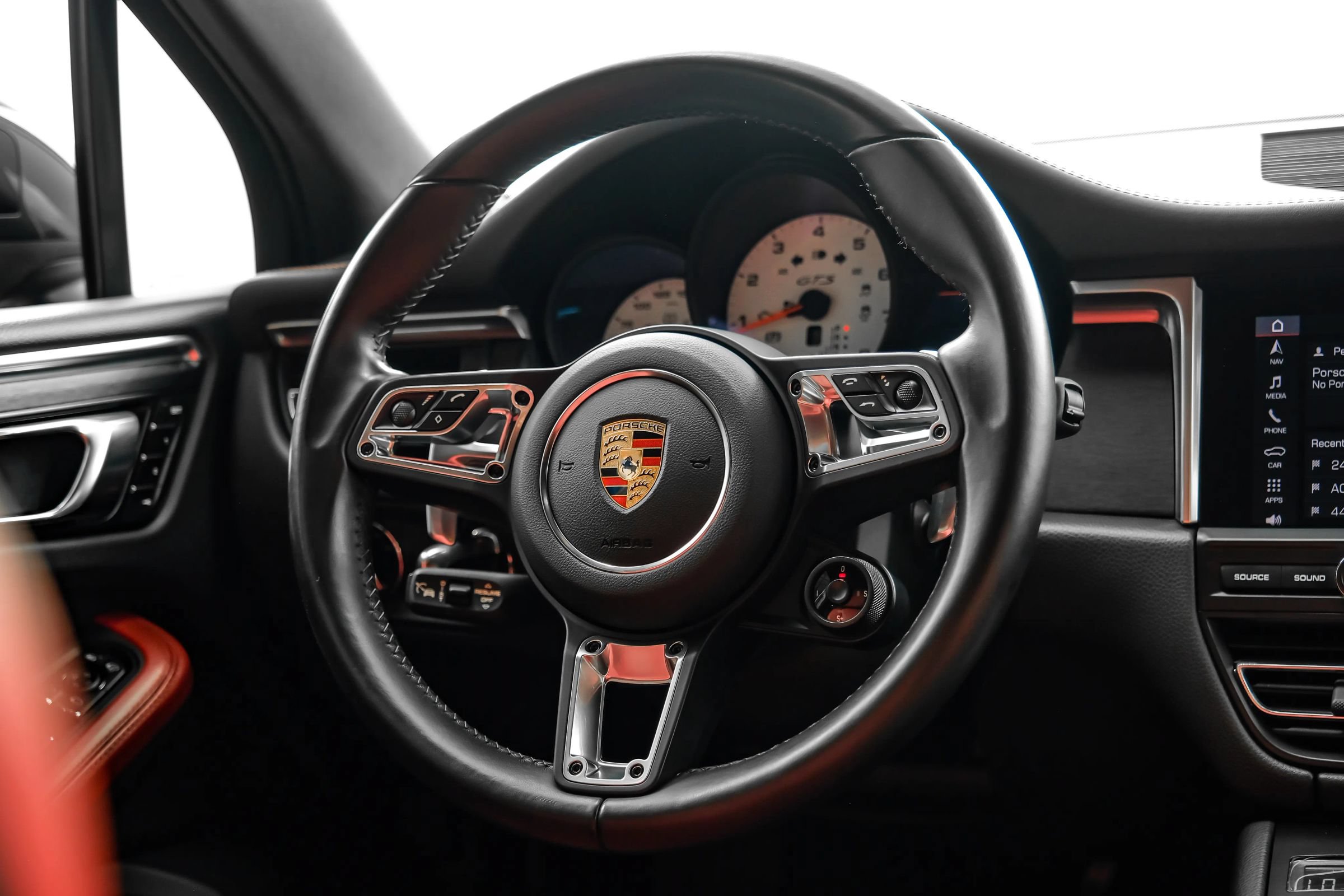 Used 2021 Porsche Macan GTS AWD/4WD image 14