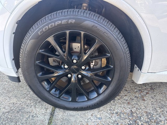 Used 2016 Dodge Durango R/T w/ Technology Group image 33