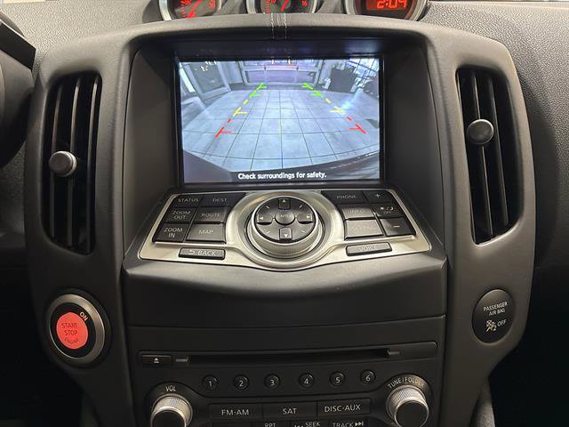 Used 2018 Nissan 370Z Touring RWD image 11