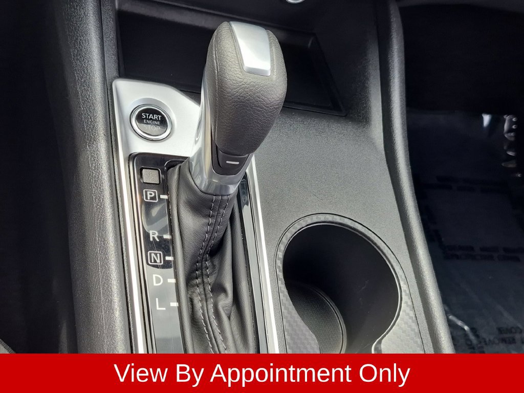 Used 2025 Nissan Altima 2.5 SV FWD image 16