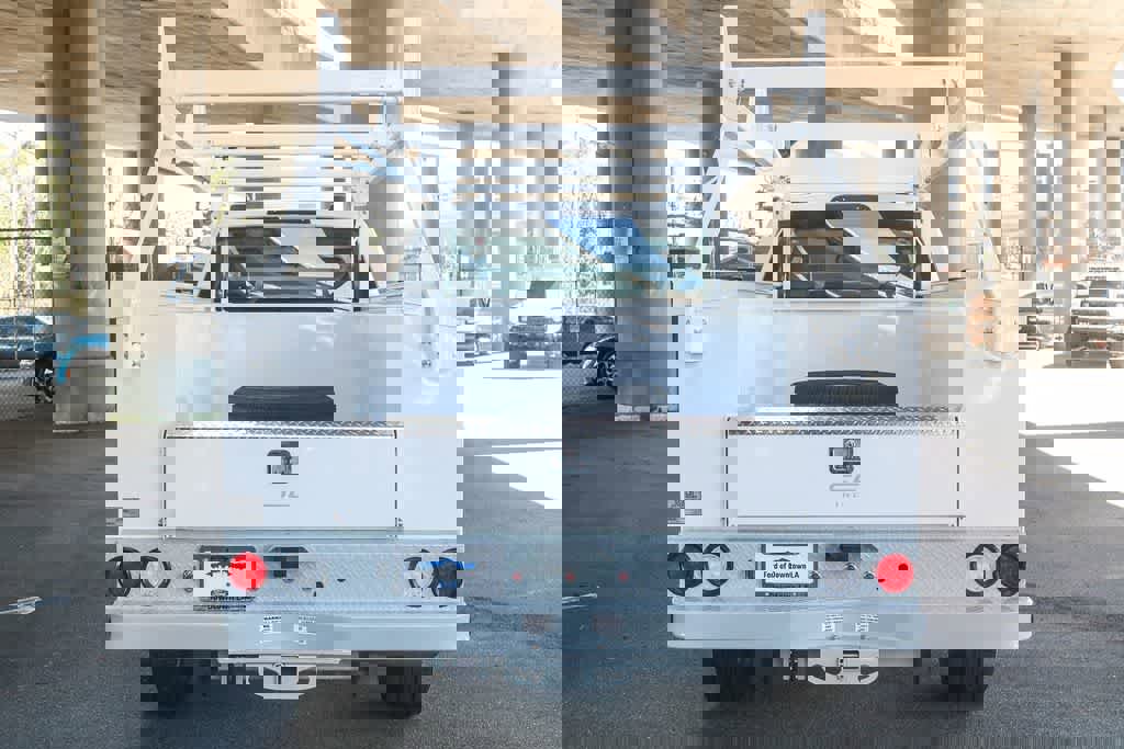 New 2026 Ford F350 XL w/ XL Chrome Package image 8