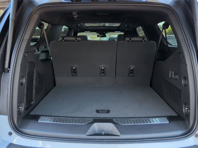 New 2026 Chevrolet Suburban Premier w/ Sun And Tow Package RWD image 11