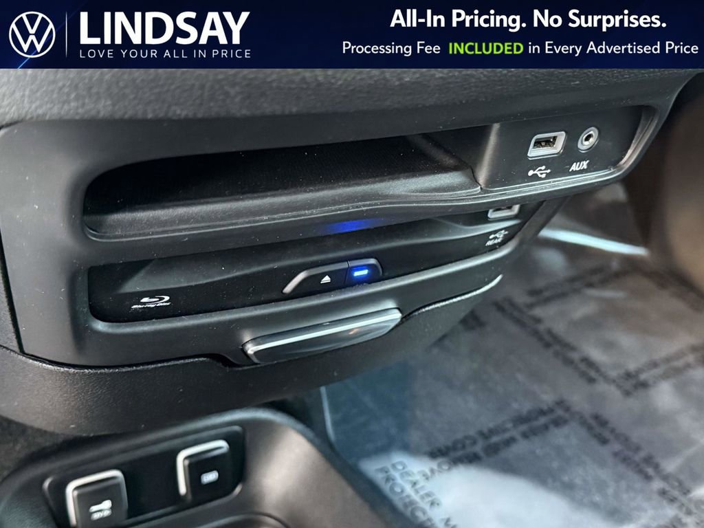 Used 2019 Chrysler Pacifica Limited w/ Advanced Safetytec Group FWD image 19