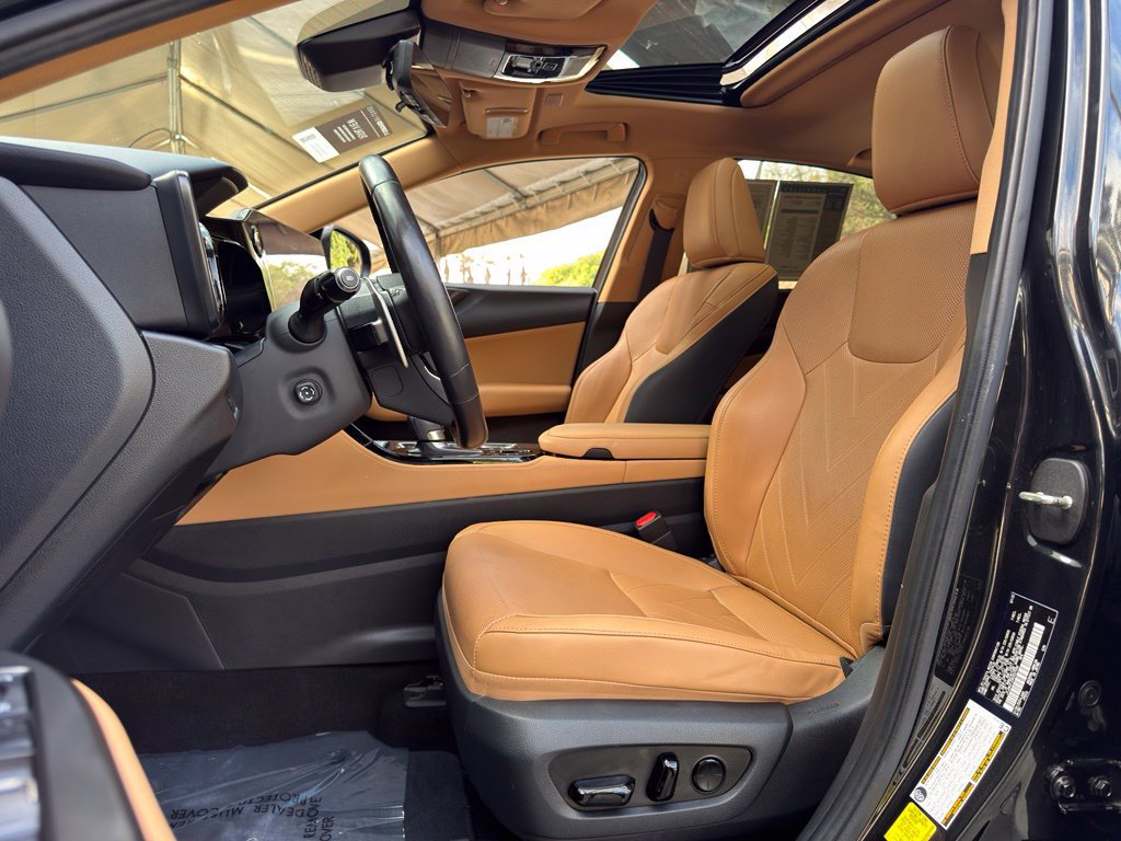 Used 2024 Lexus NX 450h+ AWD w/ Vision Package image 17