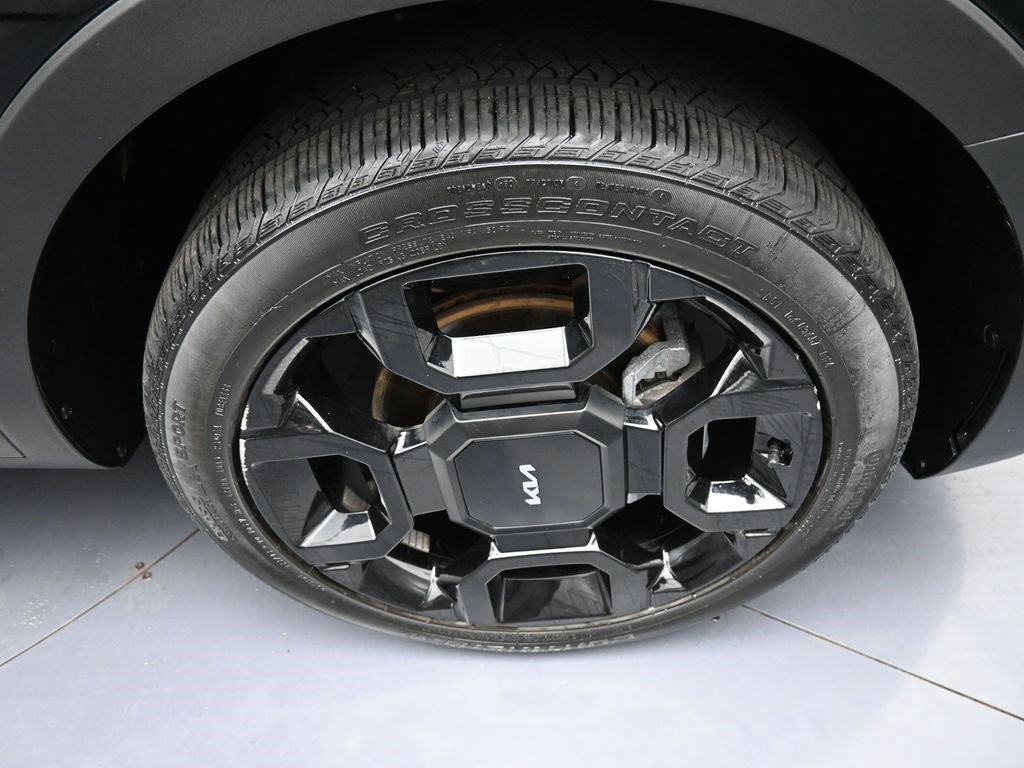 Certified 2024 Kia Sorento SX image 13