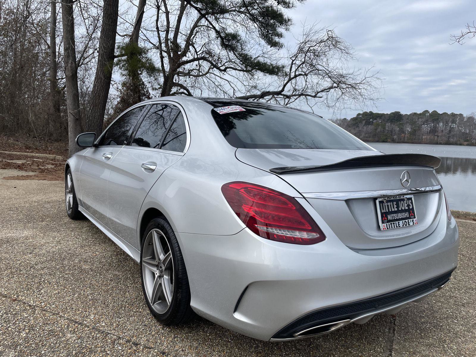 Used 2016 Mercedes-Benz C 300 Sport image 11