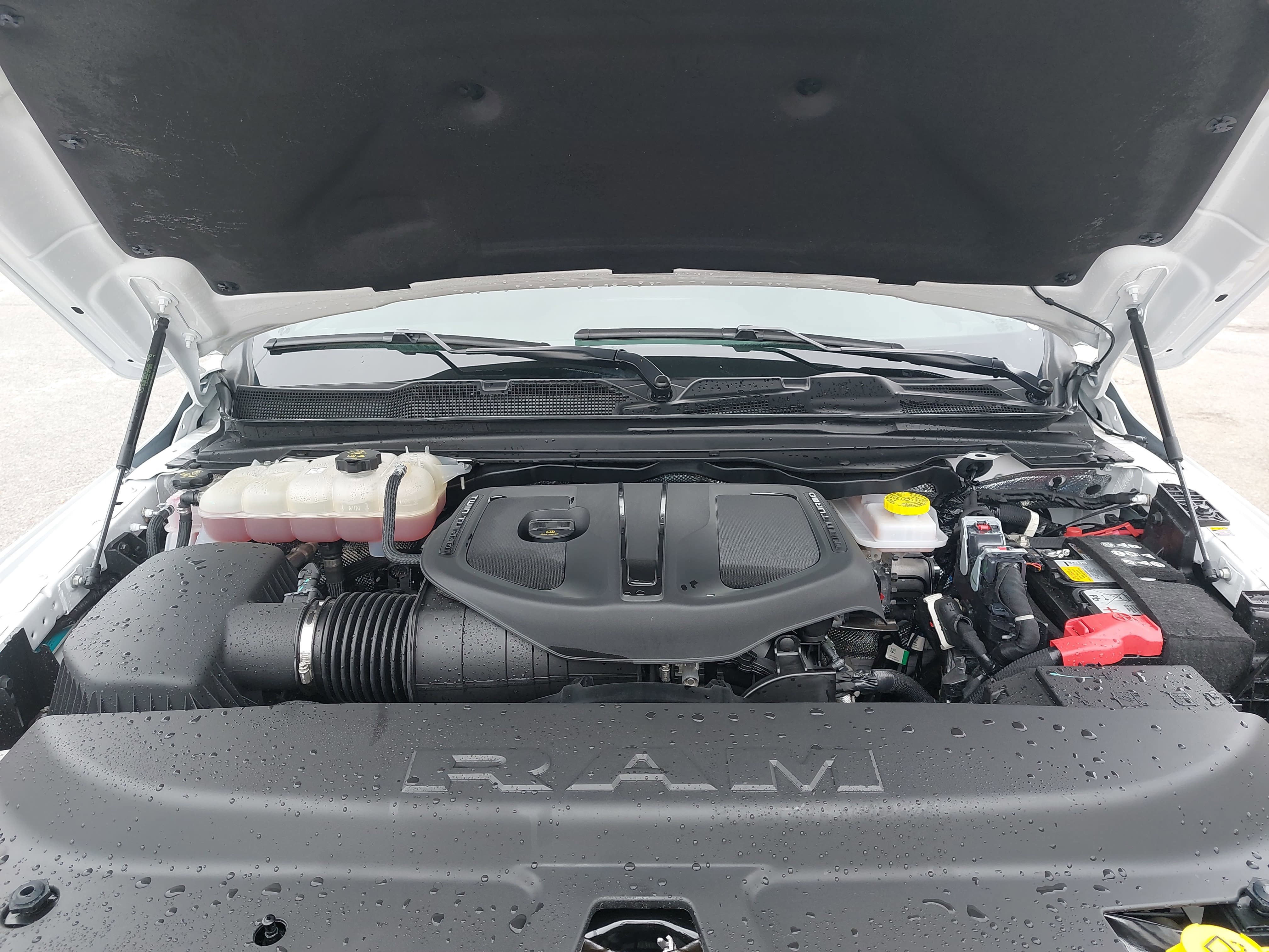 Used 2025 RAM 1500 Big Horn AWD/4WD image 32