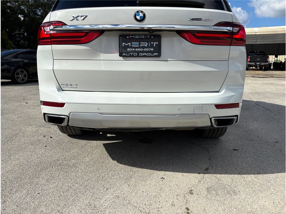 Used 2021 BMW X7 xDrive40i w/ Parking Assistance Package image 18