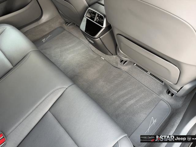 Used 2022 Lucid Air Grand Touring image 28